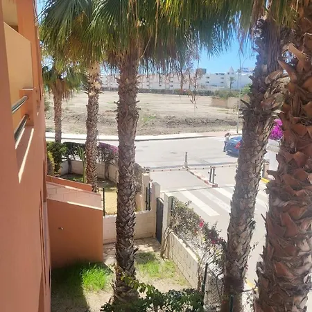 Apartamento Coqueto Con Terraza Y Cerca De La Piscina Comunitaria Y De La Playa! Playas de Vera